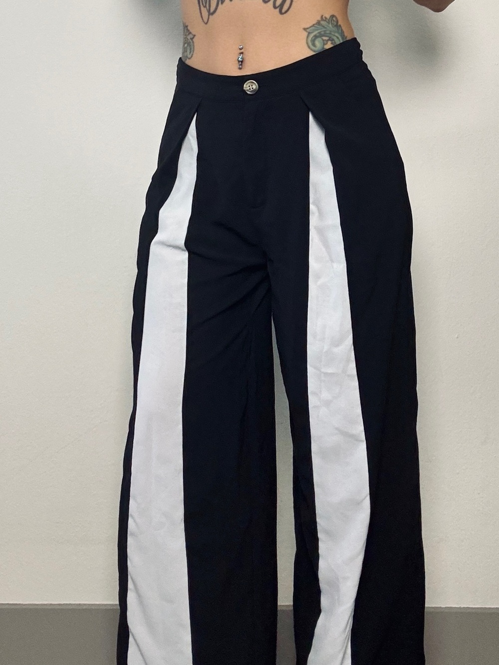 SHEIN Black Wide Leg Pants with White Center Panels